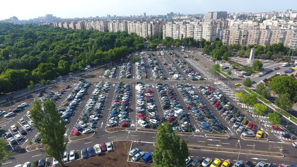 Un primar din București le dă o veste șoferilor: Parcările se vor plăti, iar mașinile trebuie ridicate în 48 de ore!