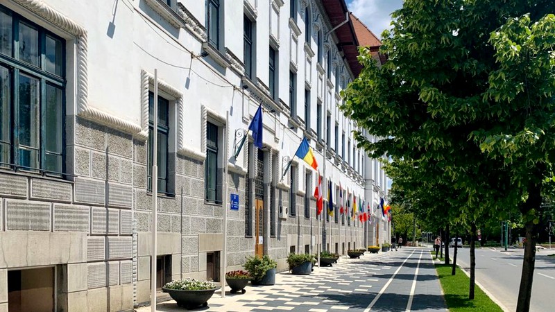 Focar de COVID-19 la Primăria Timișoara. Câte cazuri au fost confirmate