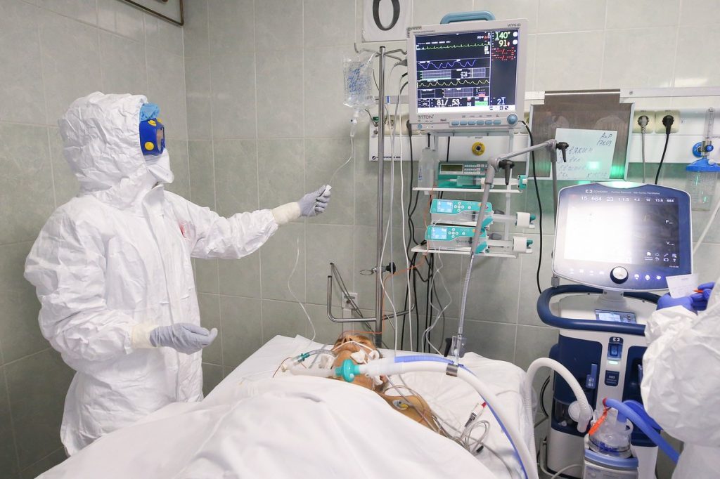 Două medicamente controversate pentru pacienții COVID-19, încă recomandate în România! Ce spun medicii (EXCLUSIV)