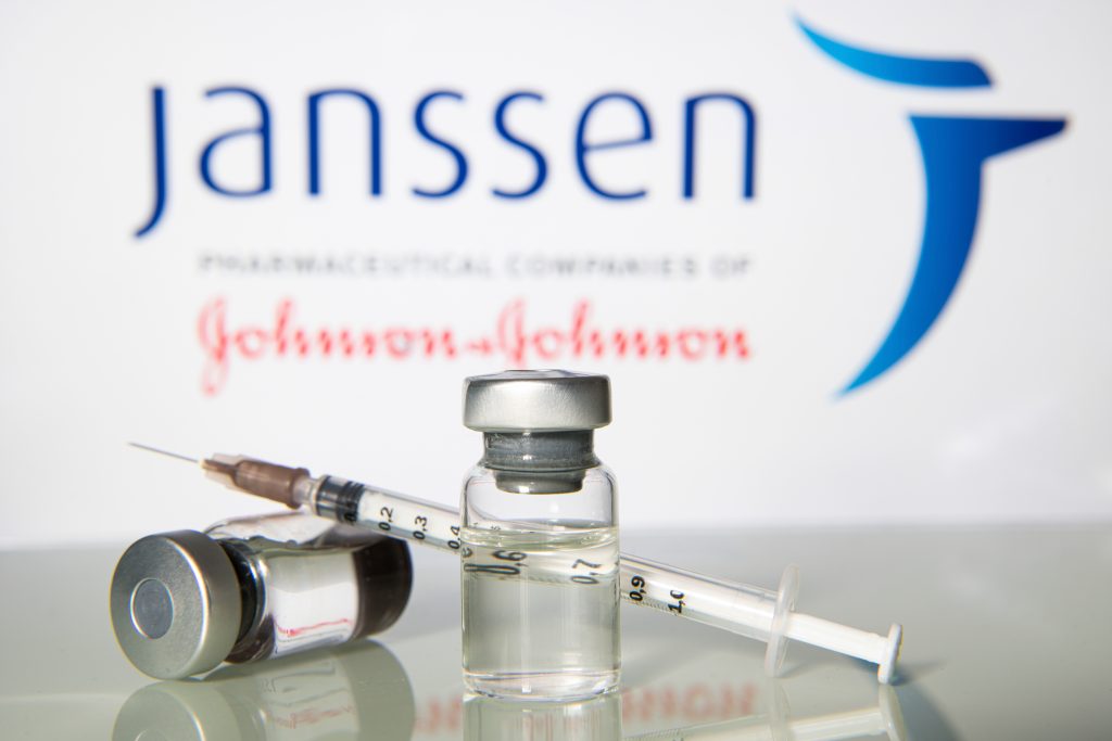 Johson & Johnson ar urma să ceară Uniunii Europene, în februarie, aprobarea pentru vaccinul anti-COVID-19