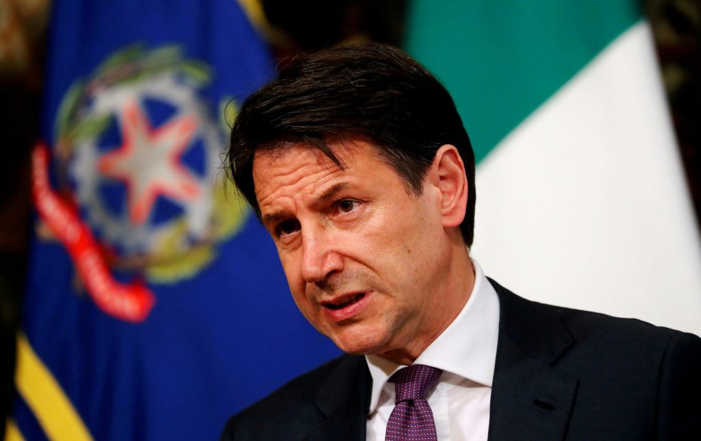 Premierul Italiei acuză producătorii de vaccinuri anti-COVID de „încălcări contractuale grave”