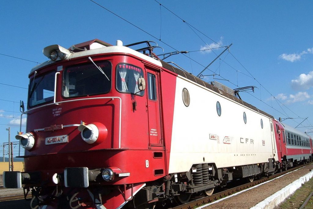 Accident teribil! Bărbat lovit mortal de tren, la Pitești. Reacția IPJ Argeș