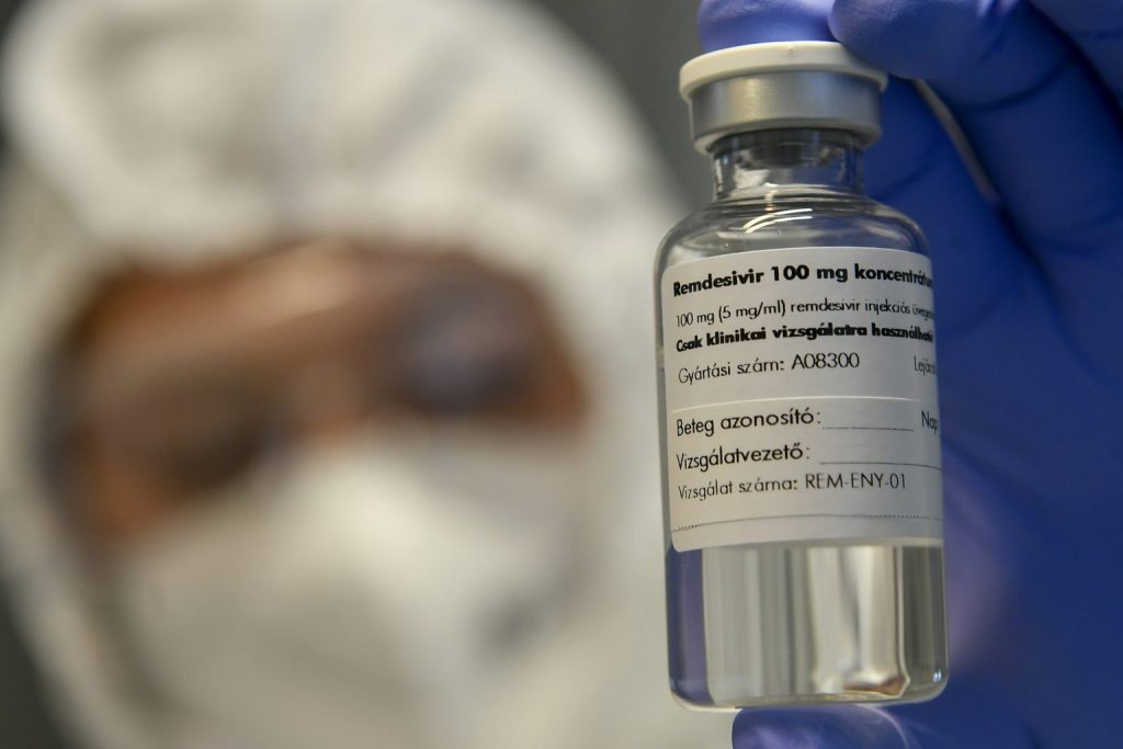 Ungaria aduce vaccin anti-COVID din China, dezvoltat de Sinopharm. “Primul transport include un milion de doze!”