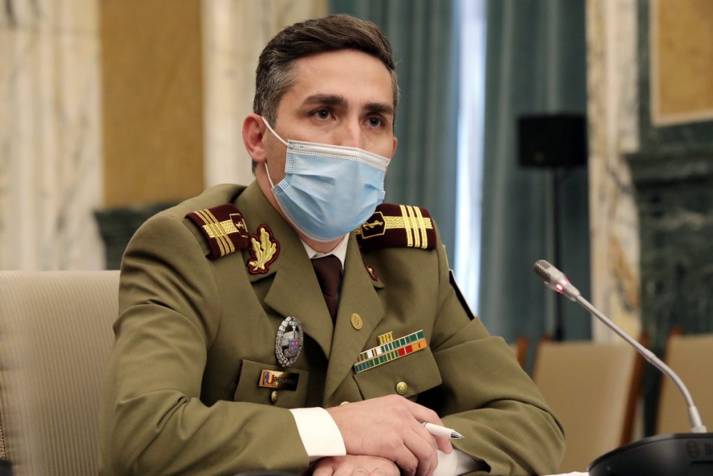 Valeriu Gheorghiță, detalii despre campania de vaccinare: „Avem un deficit de 117.000 de doze de vaccin. Din 28 ianuarie se amână cu 10 zile toate persoanele programate care deservesc activități esențiale” LIVE TEXT