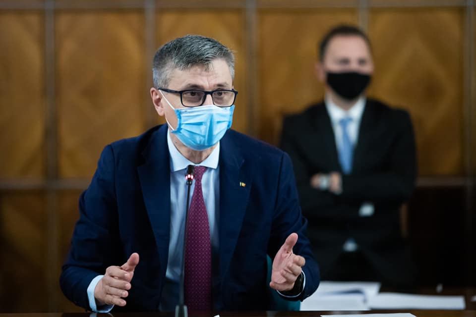 Virgil Popoescu, despre discounturile anunțate de Electrica Furnizare: „Vreau să vad facturile. Îi încurajez pe oameni să spună cât au primit de plată”