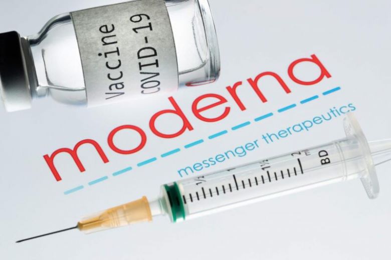 Doar zece persoane din patru milioane au dezvoltat reacții alergice severe după ce li s-a administrat vaccinul Moderna
