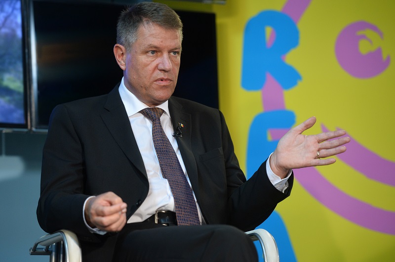 Klaus Iohannis a semnat decretele. Zece magistrați, eliberați din funcție! Cine sunt aceștia