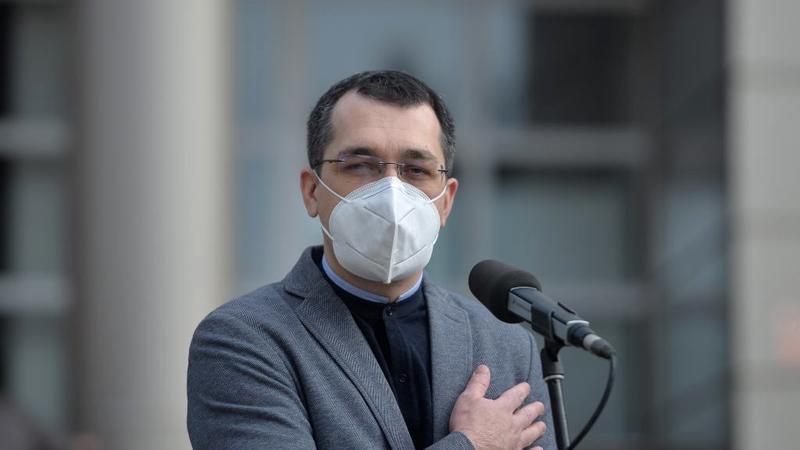 Soția românului ars care a murit în Belgia: „Mie îmi pare rău dacă dl. ministru spune că nu există un autor moral” / „Mi s-a spus că i-am stricat imaginea lui Arafat”