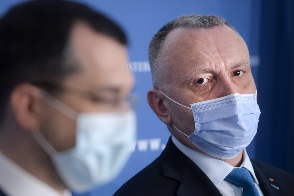 Ministrul Educației anunță ce se întâmplă în cazul în care părinții refuză testarea elevilor