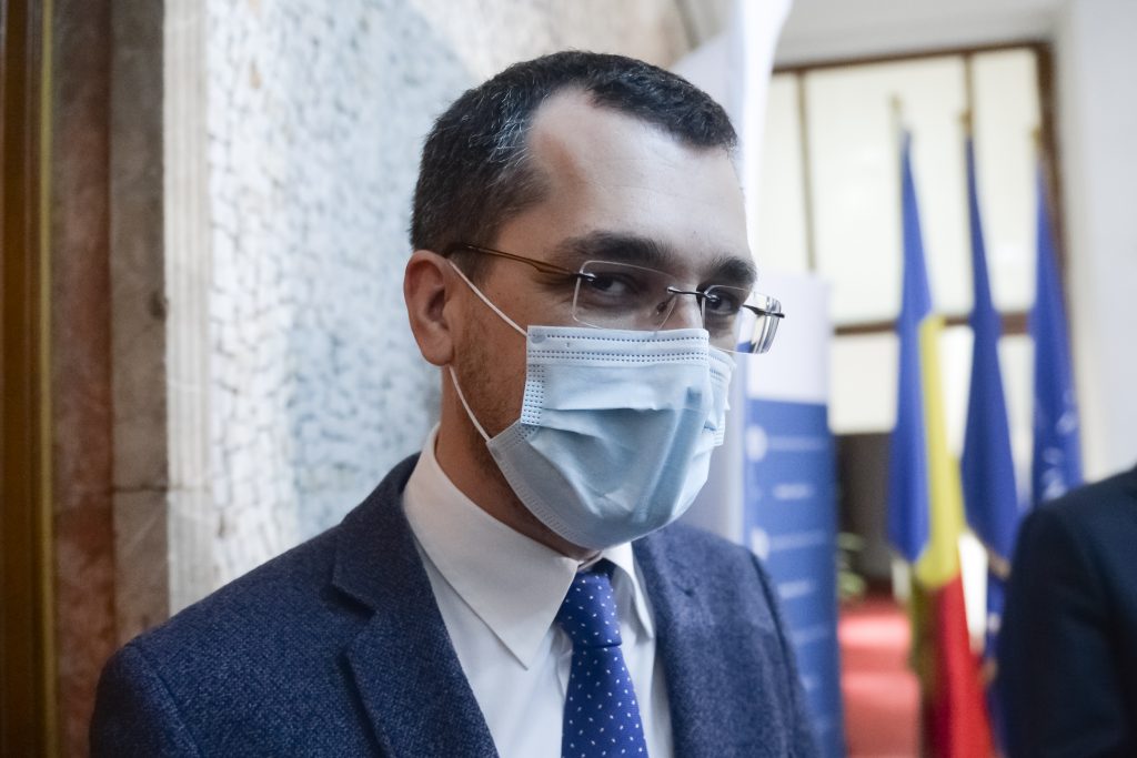 Vlad Voiculescu, despre contrele cu premierul Cîțu: „Intoxicări de presă. Nu a existat niciodată o ceartă între mine și premier”