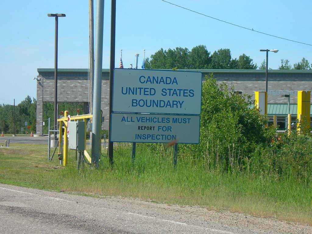 S-a decis: frontiera SUA – Canada, închisă până la 21 martie!