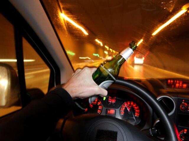 Program de reeducare a șoferilor prinși sub inflența alcoolului: asistarea la autopsie și cosmetizarea cadavrelor