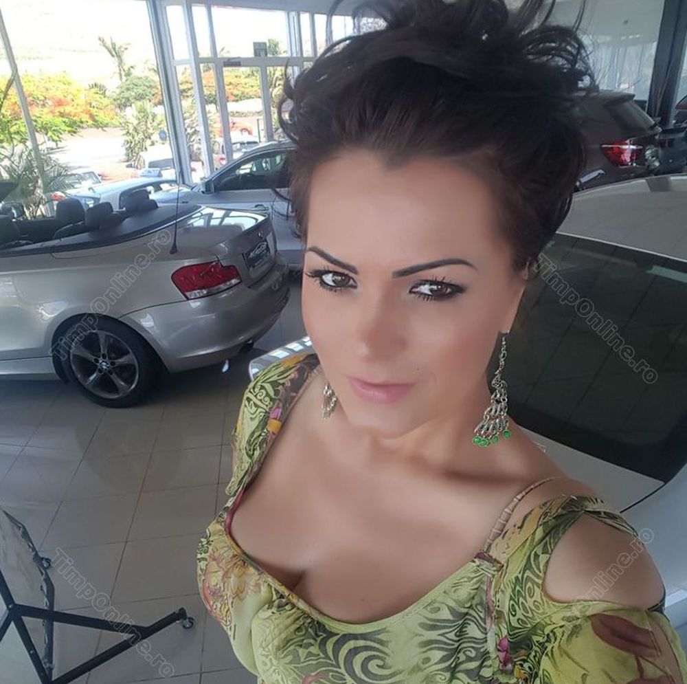 Liderul AUR, acuzat într-un dosar de proxenetism, reacționează: „Nu sunt arestată. Această acuzaţie este una nefondată. Mă declar public nevinovată”