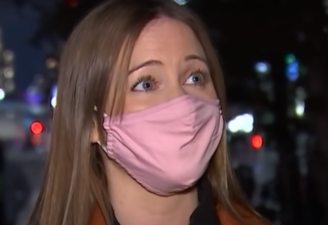 O chelneriță a fost concediată după ce a refuzat să se vaccineze anti-COVID! Ce scuză are tânăra de 34 de ani (VIDEO)