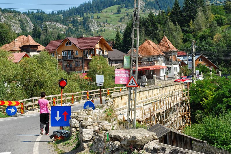 Se face un pod nou peste râul Dâmbovița, pe DN 73. Cel vechi, realizat în anul 1866, e monument istoric / CNAIR a desemnat constructorul