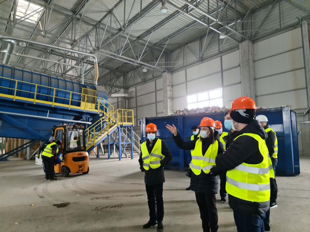 Transfer de experienţă pentru un sistem de colectare separată eficient