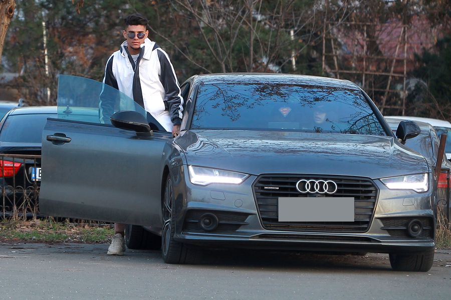 Florinel Coman riscă să ajungă la închisoare, după ce a fost prins conducând fără permis. Cum a încercat să-i păcălească pe polițiști
