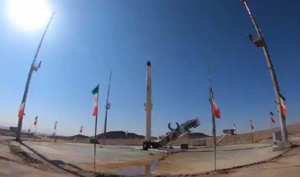 Iranul a testat un nou lansator hibrid! Teheranul sfidează America