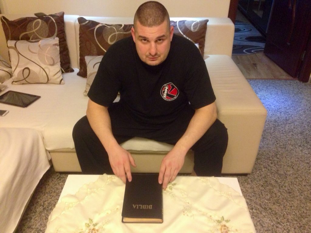 Mircea Ursu, zis și „Bodyguardul lui Dumnezeu”, cercetat pentru falsificare de monede! (VIDEO)