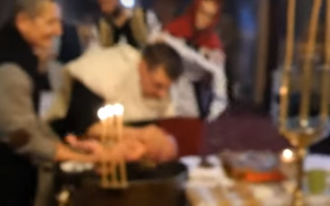 SURSE: Necropsia bebelușului mort după botez a fost finalizată! Preotul este urmărit penal