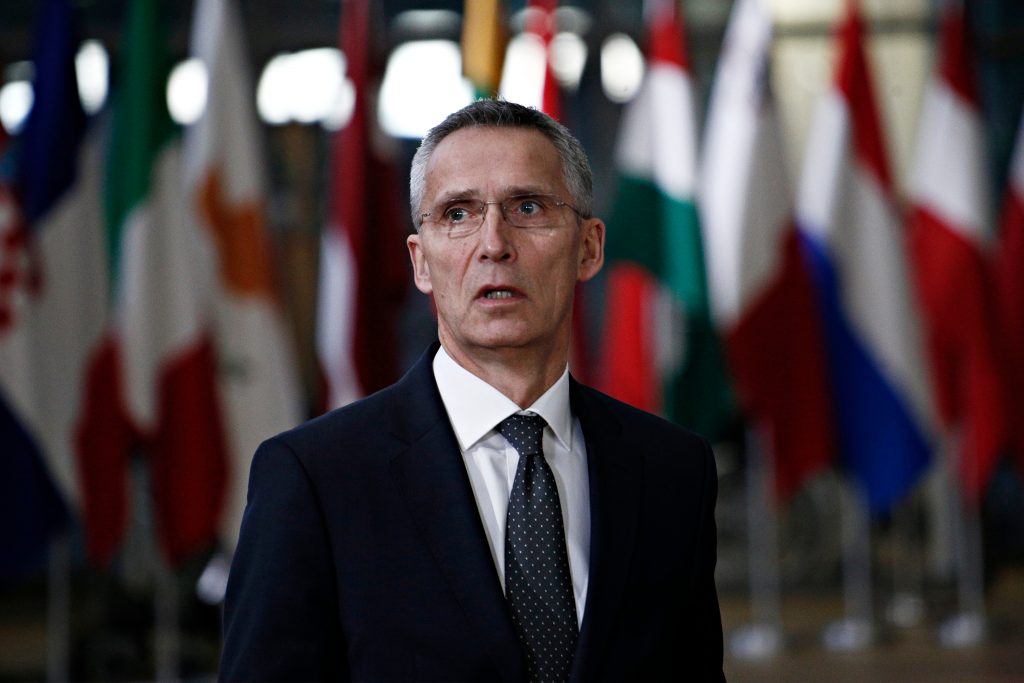 NATO vrea armate „eco”. Reducerea poluării, pe agenda viitorului summit al Alianței