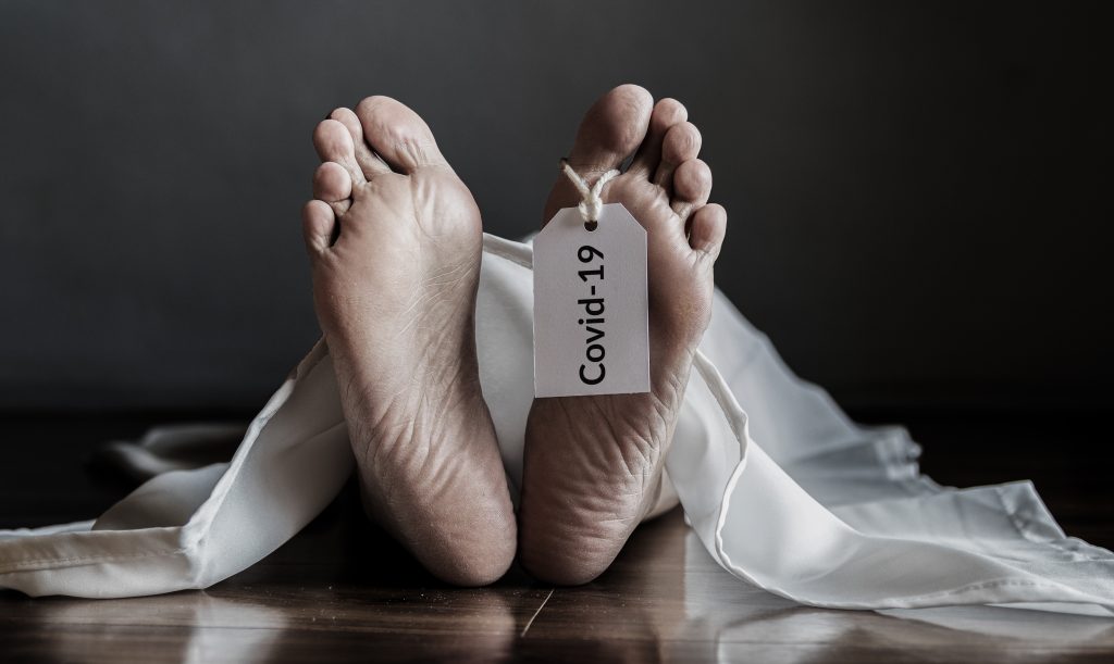 Caz halucinant la un spital: S-au făcut două certificate de deces cu diagnostice diferite, pentru același mort! Familia, pusă în pericol