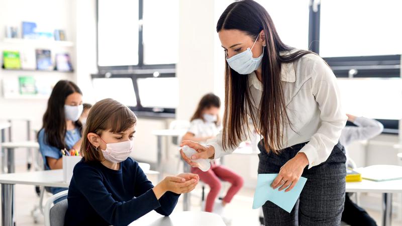 Ministerul Educației: Angajații celor 30 de unități din Capitală și-au primit salariile