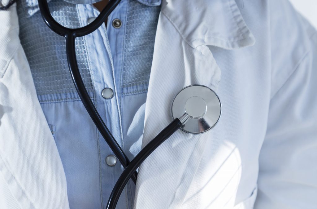 Un tânăr român a fost nevoit să meargă în altă țară pentru o VASECTOMIE: „Nu vreau să transmit nici genele mele, nici traumele”