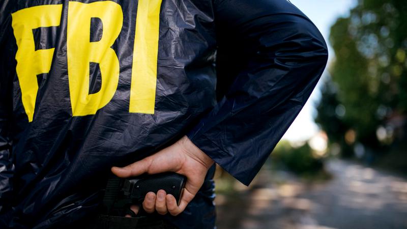 Un bărbat care l-a AMENINȚAT cu moartea pe Joe Biden, împușcat mortal de FBI. Avea o listă cu oficiali pe care voia să-i elimine