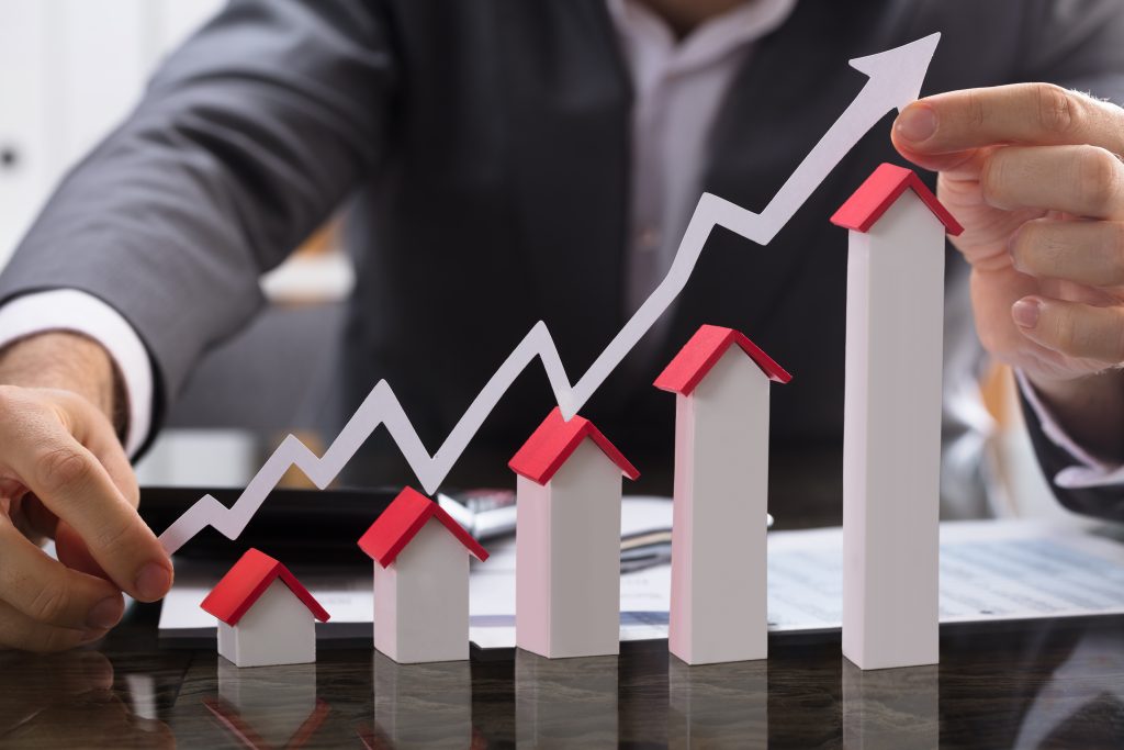 Experții în imobiliare avertizează: Locuințele se vor scumpi cu până la 15% în următoarea perioadă