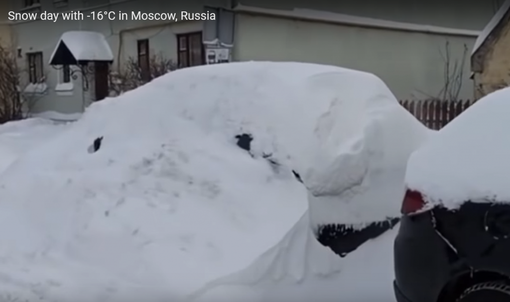 VIDEO. „Ninsoare apocaliptică” la Moscova! Meteorologii spun că nu a mai fost atât de multă zăpadă în capitala Rusiei de foarte mulți ani!