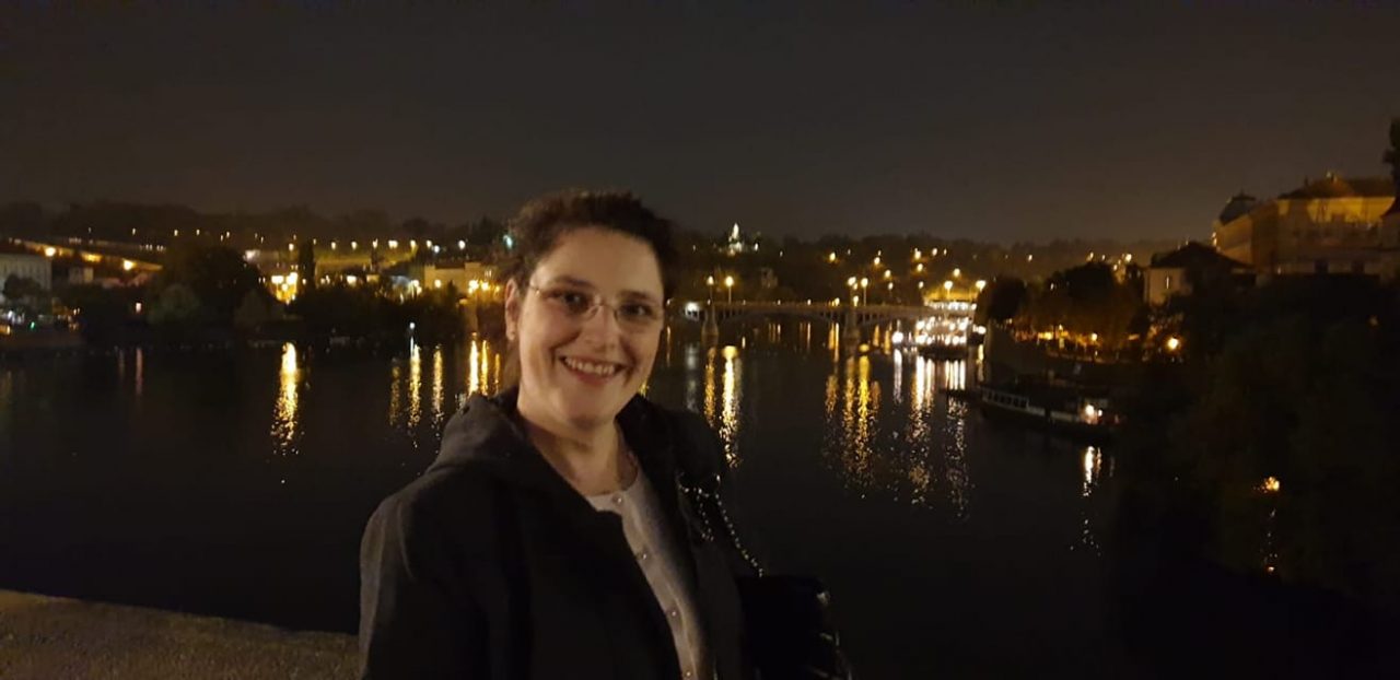 Un medic rezident are nevoie de ajutorul nostru! La cinci ani după ce a fost diagnosticată cu cancer, Ana-Maria are șansa la o operație în premieră în România