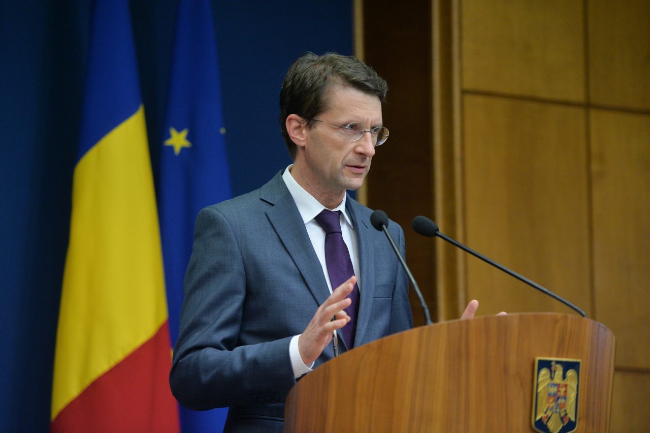 Explicațiile BNR referitoare la deprecierea continuă a leului