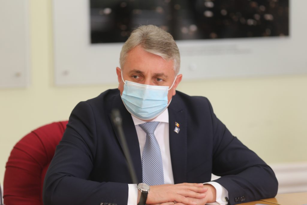 Ministrul Lucian Bode, după descinderea la o adresă greșită: Această acţiune nu a avut la bază o documentare corectă! Nu este vina celor care au executat misiunea