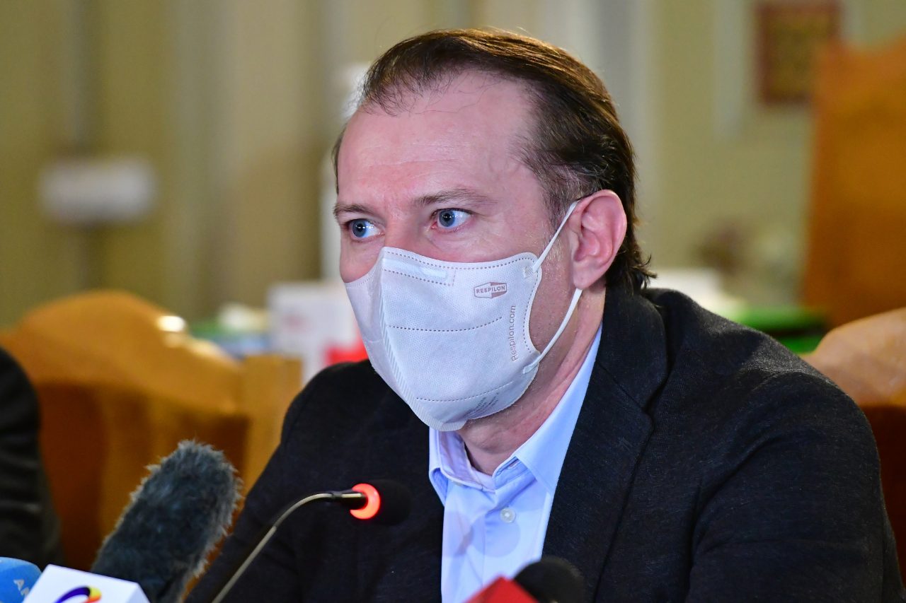 Florin Cîțu susține continuarea vaccinării cu AstraZeneca: „Este o decizie bună”