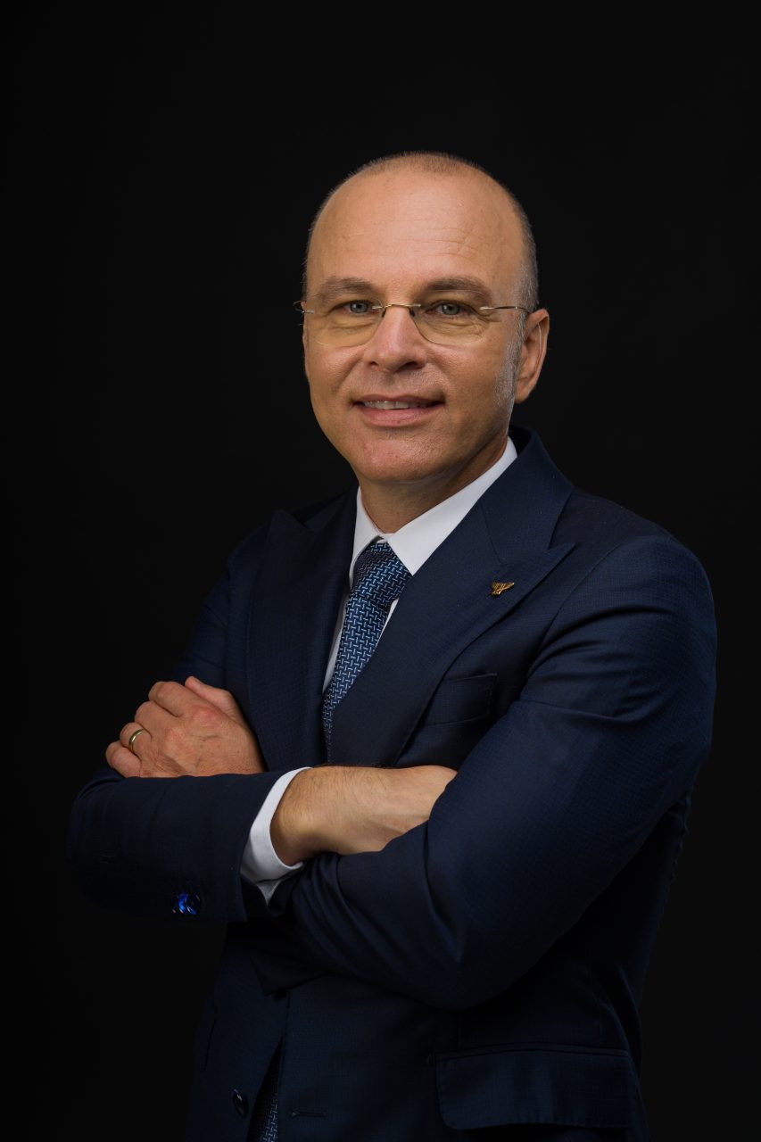 NUMIRE: Adrian Mihai, co-fondator al companiei, a preluat funcția de CEO Fan Courier