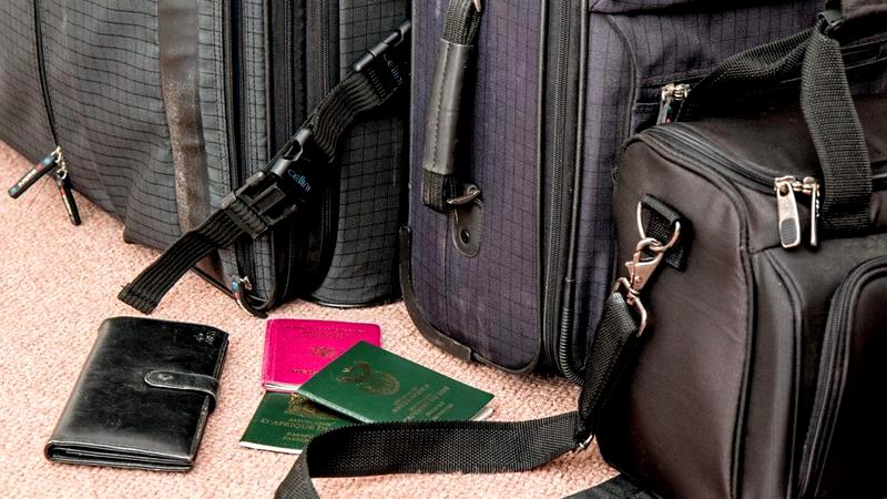 Demnitar european: Pașaportul COVID va fi gata pentru vacanța de vară. Ce date va conține documentul
