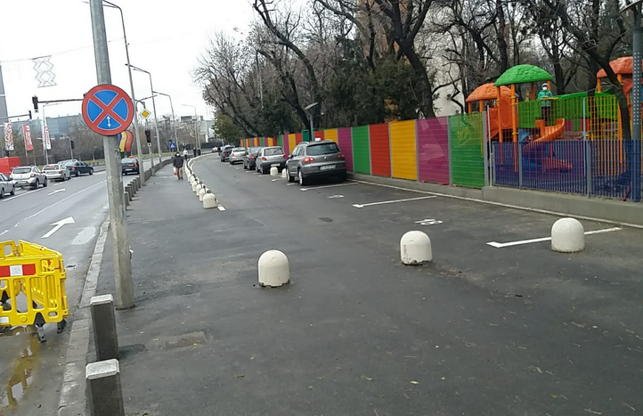 Primăria Capitalei ia în calcul să introducă un tarif unic pentru toate spațiile de parcare. Cum vor crește prețurile în anumite zone din București și cine va avea gratuitate