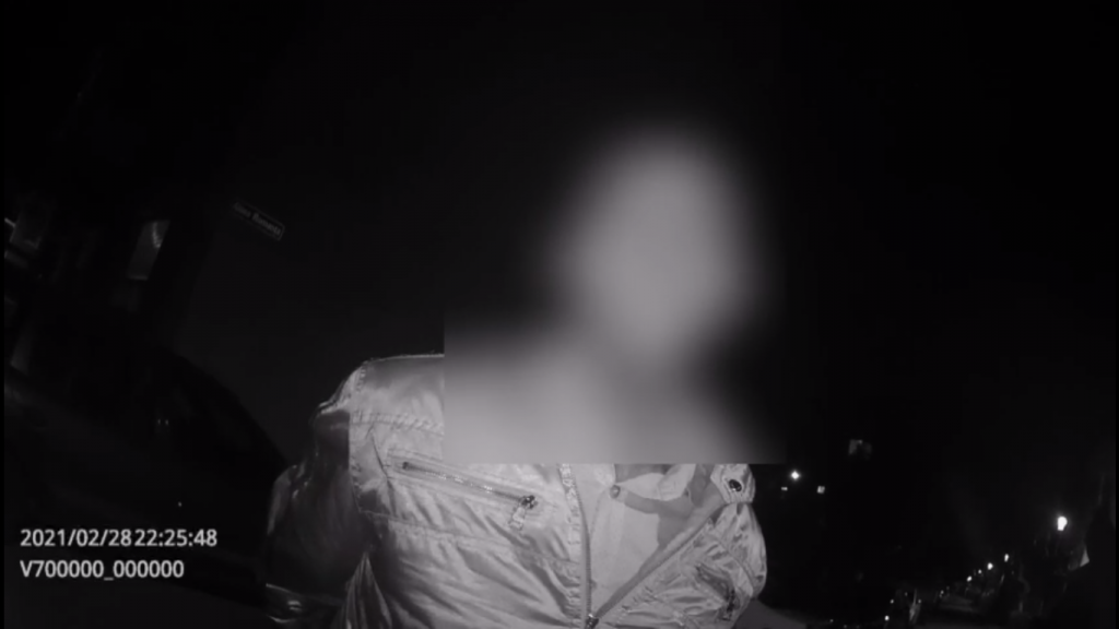 Scandal într-un tramvai din Arad. Adolescent de 17 ani, bătut și scuipat de un bărbat beat