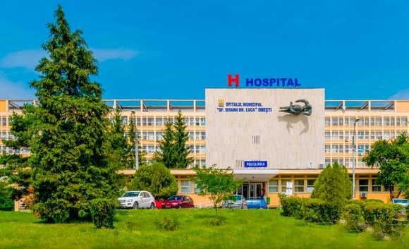 Soția uneia dintre victimele de la Onești este asistentă în spitalul unde se află internat criminalul
