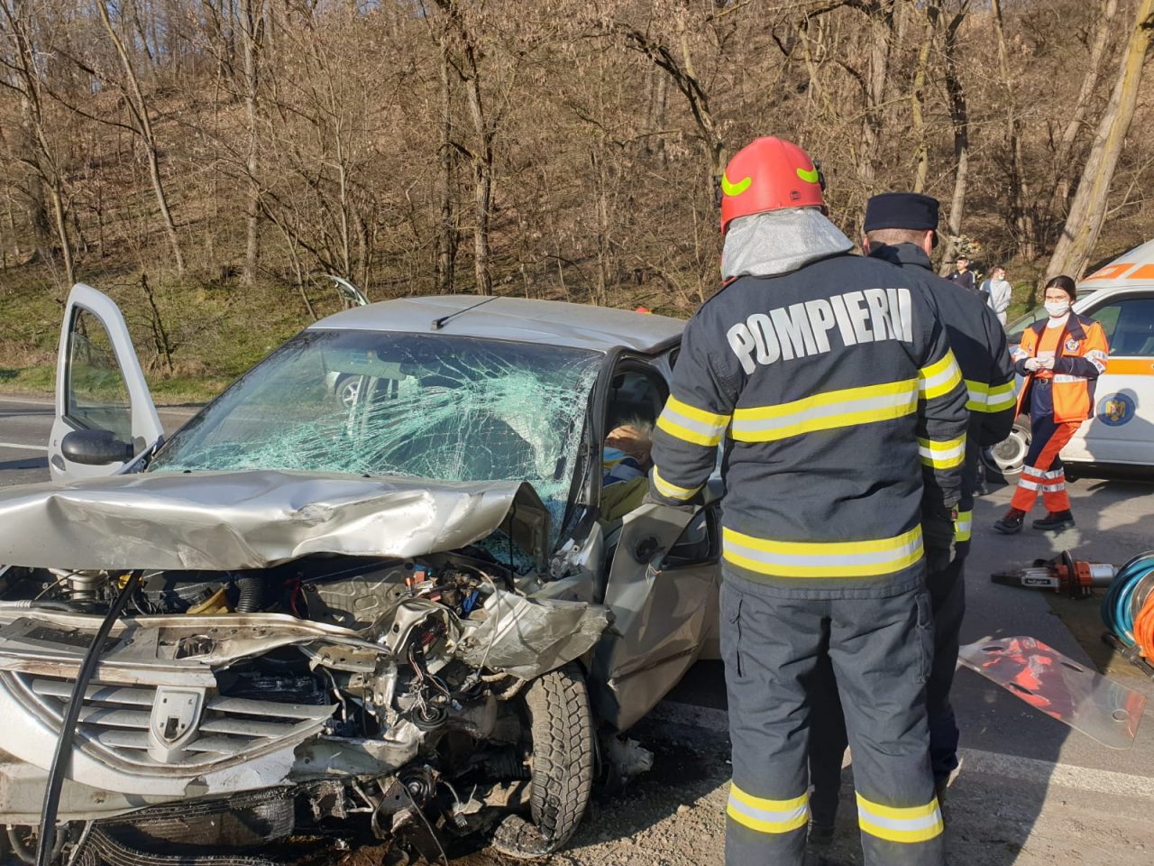 Două persoane, soț și soție, au murit în urma unui accident rutier produs în Dâmbovița