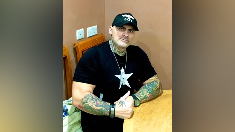 Contraexpertiză medico-legală în cazul tânărului bătut de polițiștii Secției 16, mort din cauze „neprecizate”. Fratele victimei caută un medic legist! (EXCLUSIV)