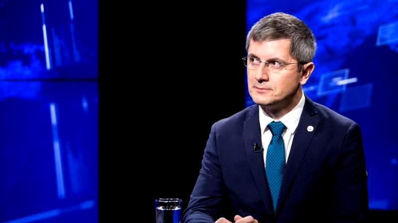 Miniștrii USR PLUS, chemați la raport de Barna! Participă sau boicotează ședința de Guvern? (Surse)