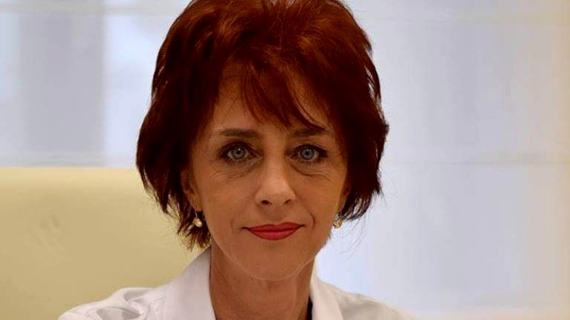 Schema de tratament cu care Flavia Groșan a vindecat 1.000 de pacienți cu COVID. “Claritromicina este vedeta, iar regele și regina sunt…”