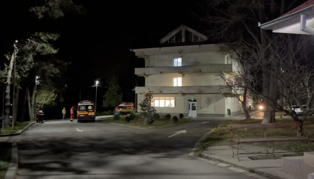 Incendiu la un spital din Craiova. 18 pacienți și 5 cadre medicale s-au autoevacuat