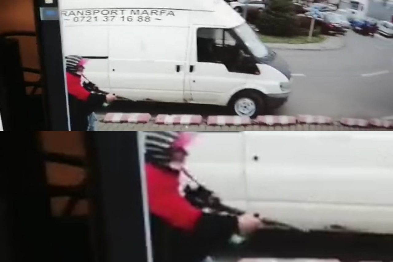 Un bărbat a amenințat trecătorii cu pușca în parcarea unui supermarket din sectorul 6