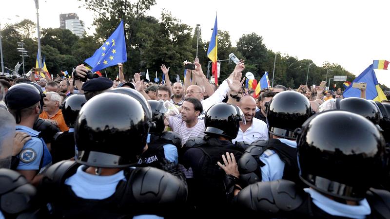 Mai multe proteste sâmbătă în Capitală. Mesajul de ultimă oră al Jandarmeriei