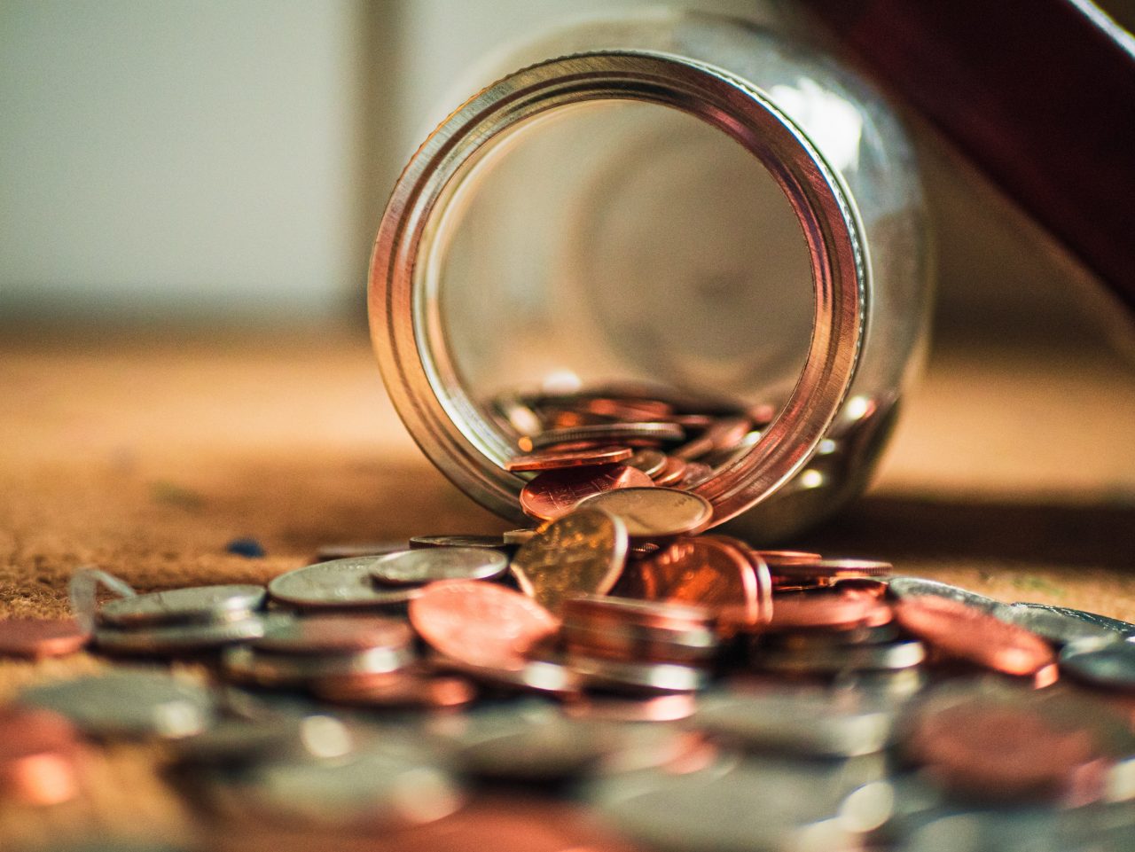 Eurostat: România și Bulgaria, cele mai mici salarii medii din Uniunea Europeană
