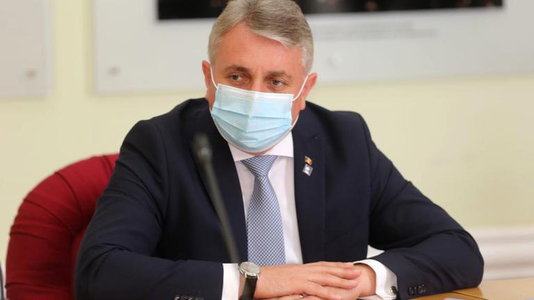 Lucian Bode, despre ancheta deschisă în cazul celor 25 de agenți de poliție rutieră de la Sibiu: „Ne facem curăţenie în propria ogradă”