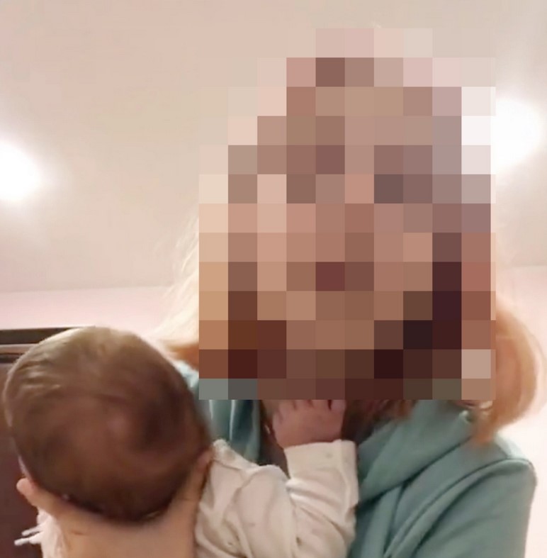 Viața de mămică, un coșmar pentru fata de 13 ani din Rusia, care susținea că a rămas gravidă cu un puști de 10 ani: Darya nu mai este primită la școală